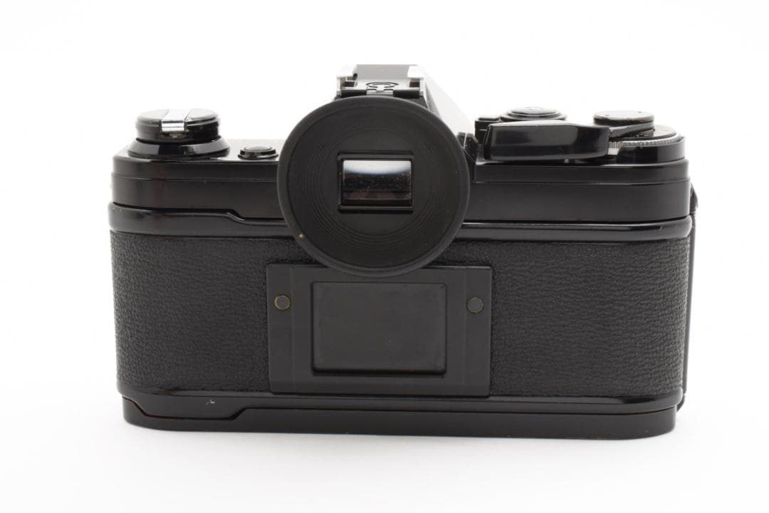 美品 CANON AE-1 ブラック フィルムカメラ　モルト新品交換済 M626