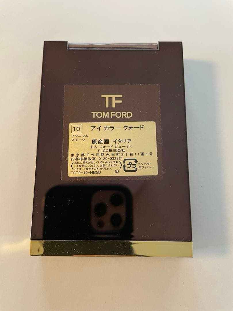 TOM FORD アイカラークォード　10 チタニウムスモーク