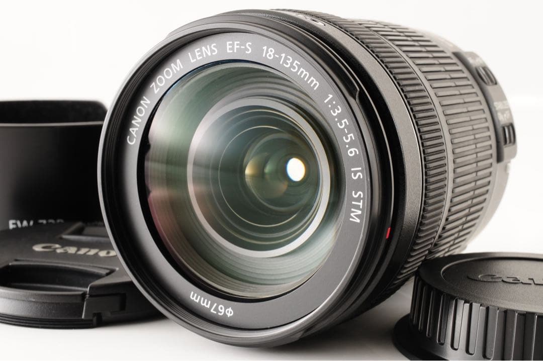 ◆美品◆ Canon EF-S 18-135mm f3.5-5.6 IS STM
