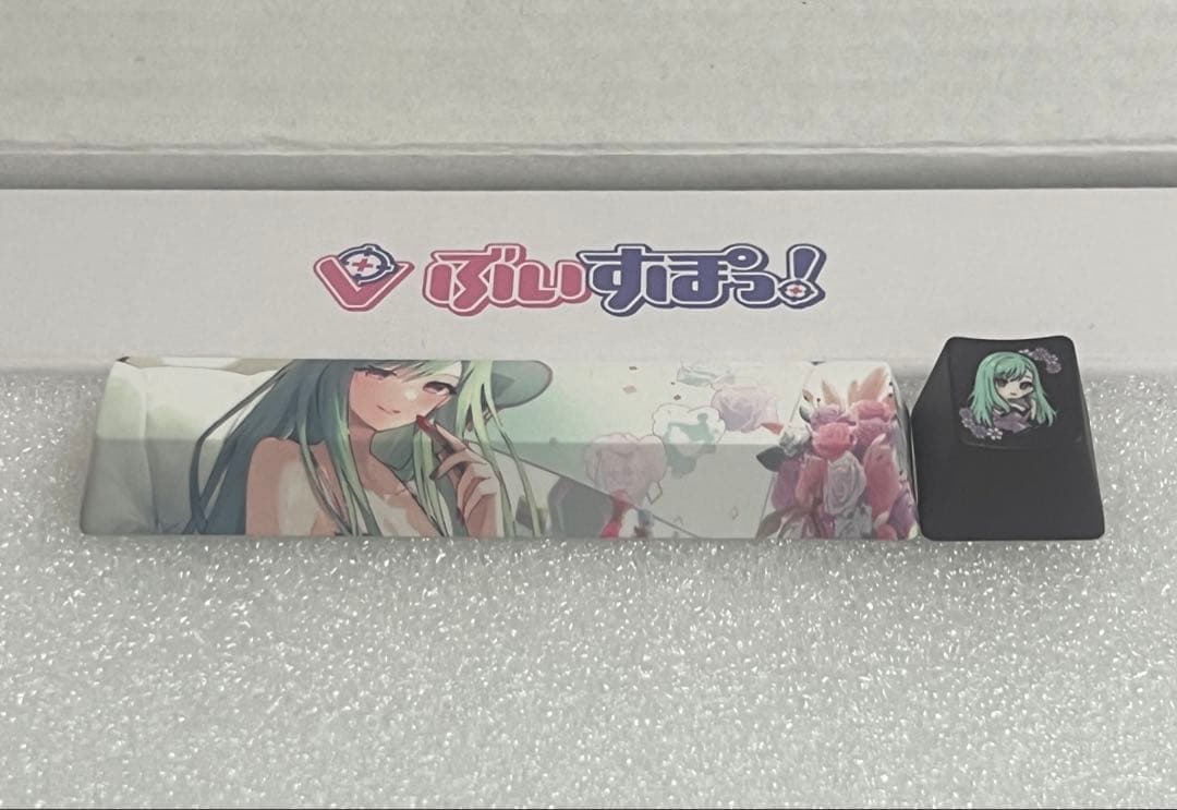 VSPO!GEAR ゲーミングキーボード 八雲べに