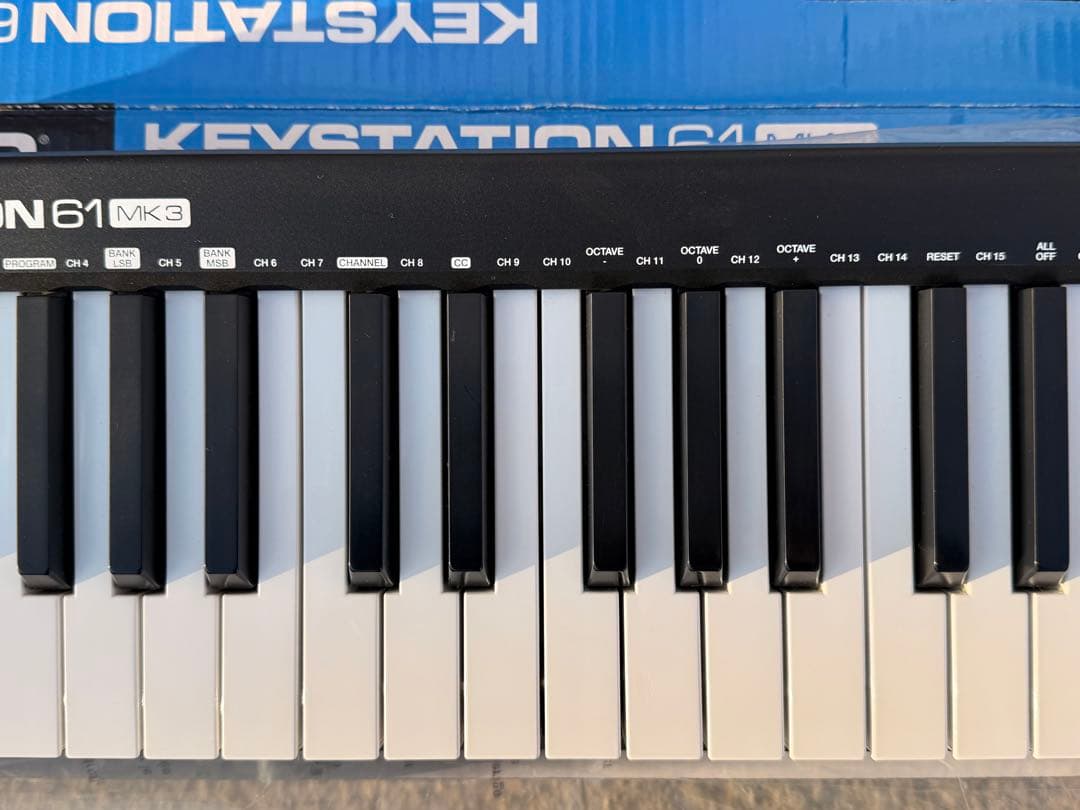 美品　M-AUDIO Keystation 61 MK3 MIDIキーボード