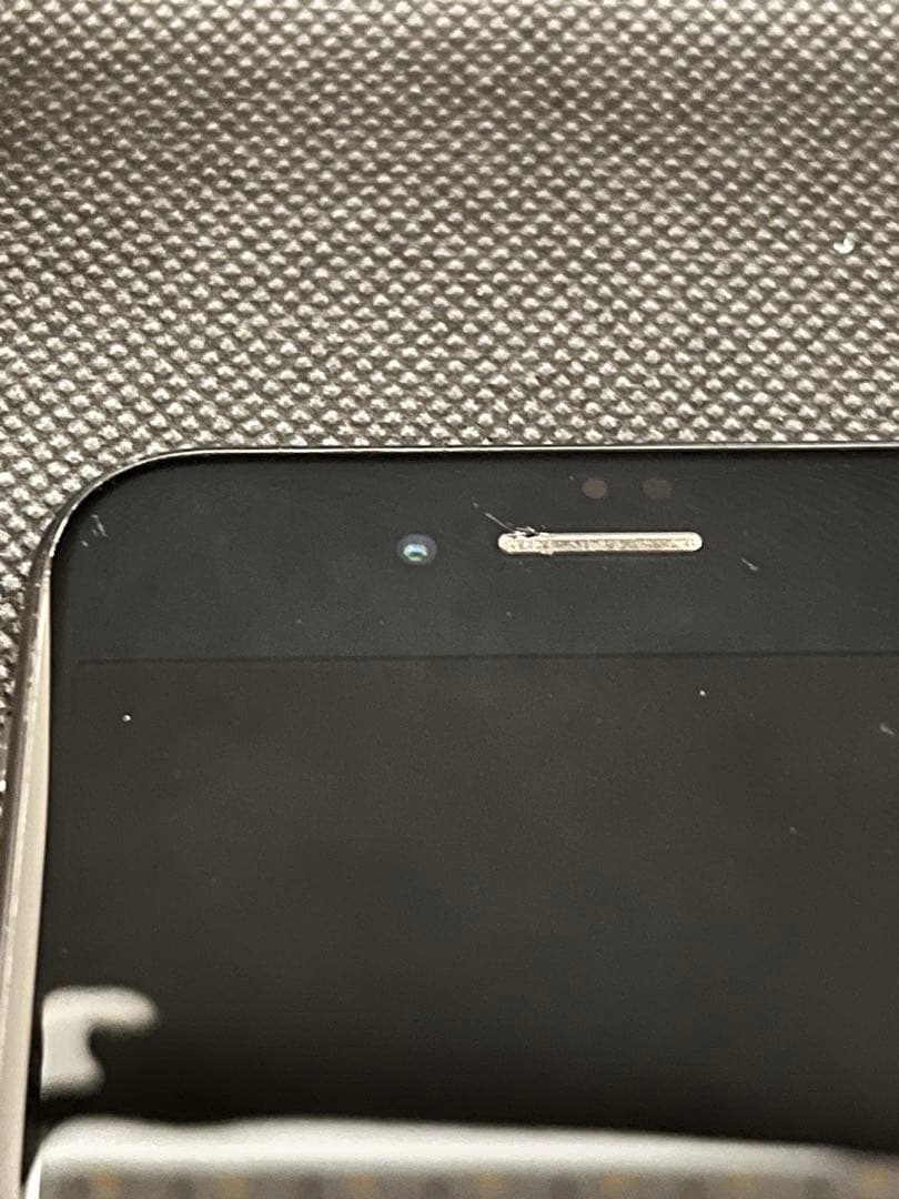 Apple iPhone SE (第2世代) ブラック　128GB