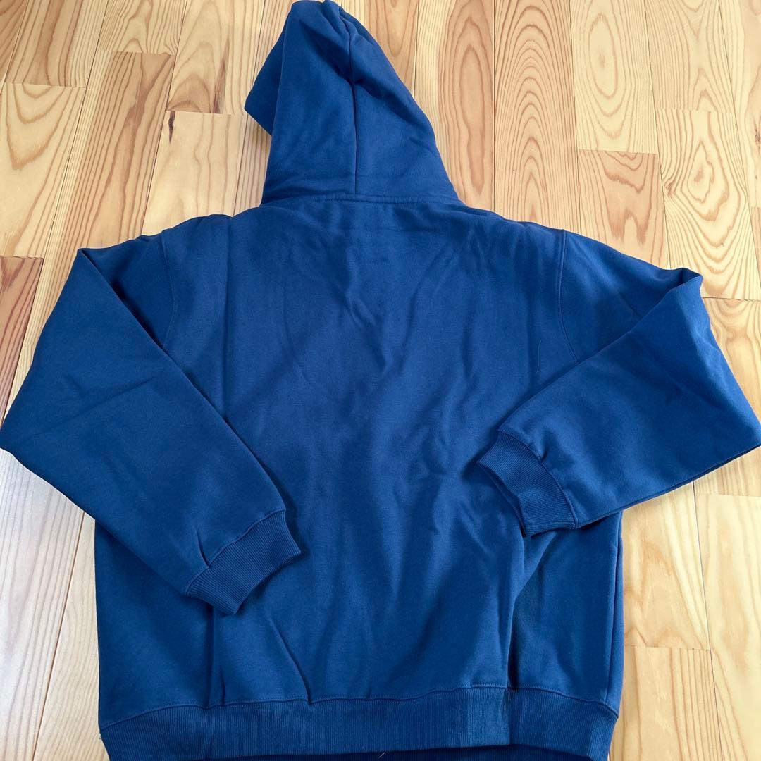 新品未使用　passport フーディ　ネイビー