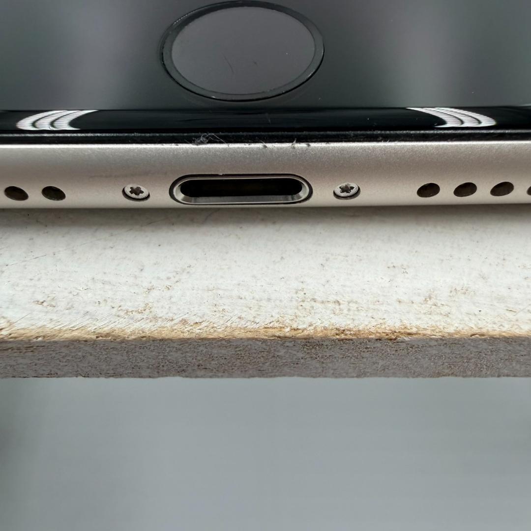 iPhone SE第3世代 64GB スターライト 431