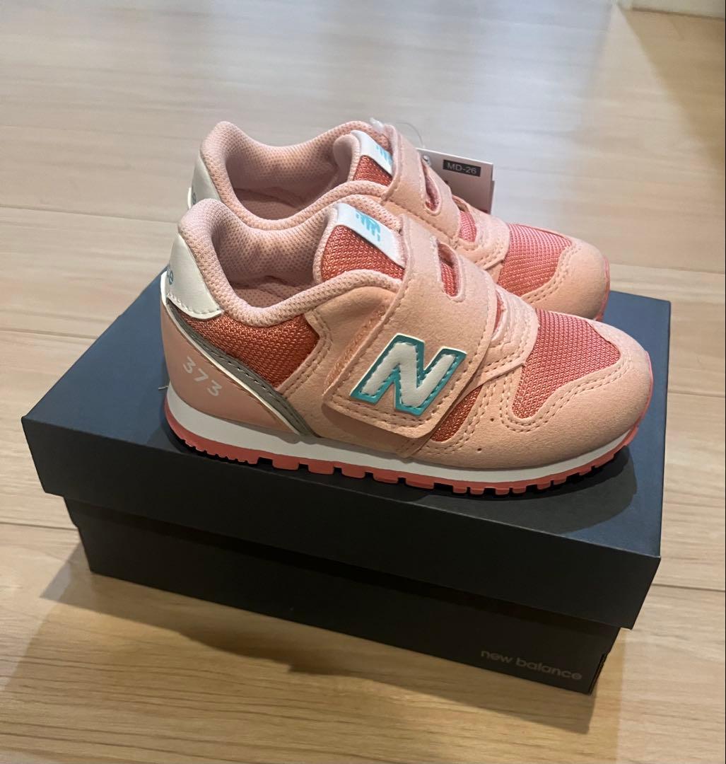 新品未使用　New Balance パープルとピンク　14.5センチと15センチ