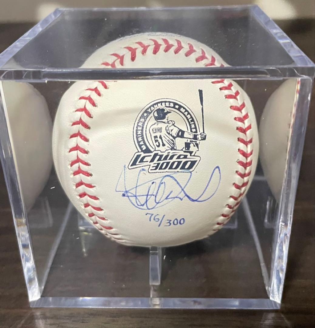 「MLB3000本安打達成記念 イチロー直筆サインボール」