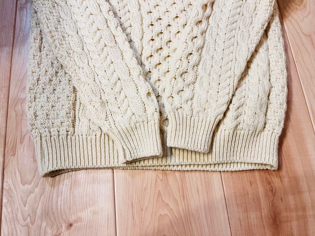 インバーアラン INVERALLAN アイボリー ケーブル ニット セーター