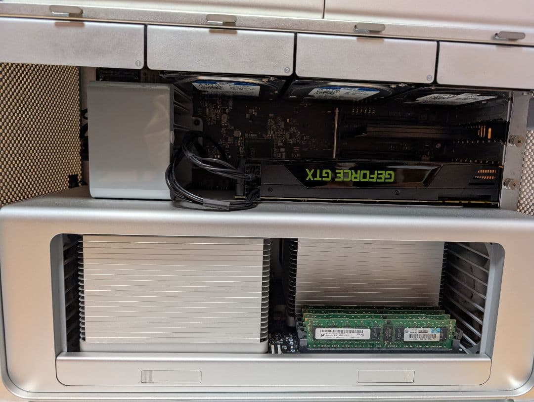 Macデスクトップ mac pro 2010 12 Core CPU 32gb gtx680 SSD