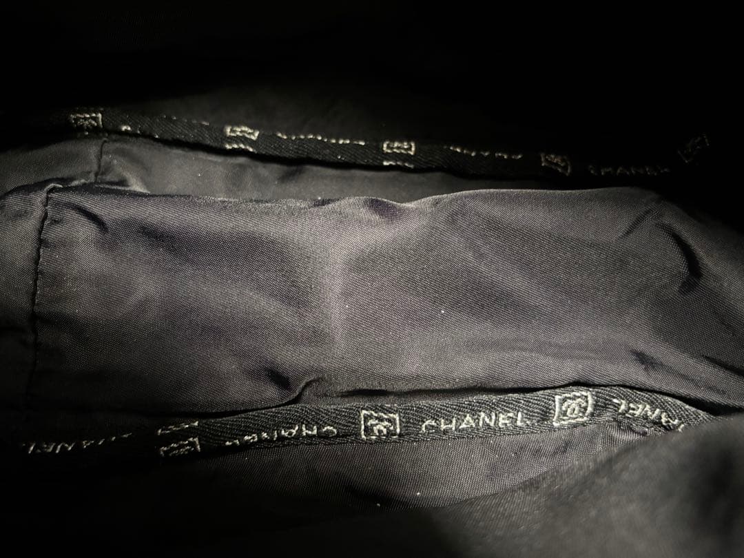 CHANEL ショルダーバッグ