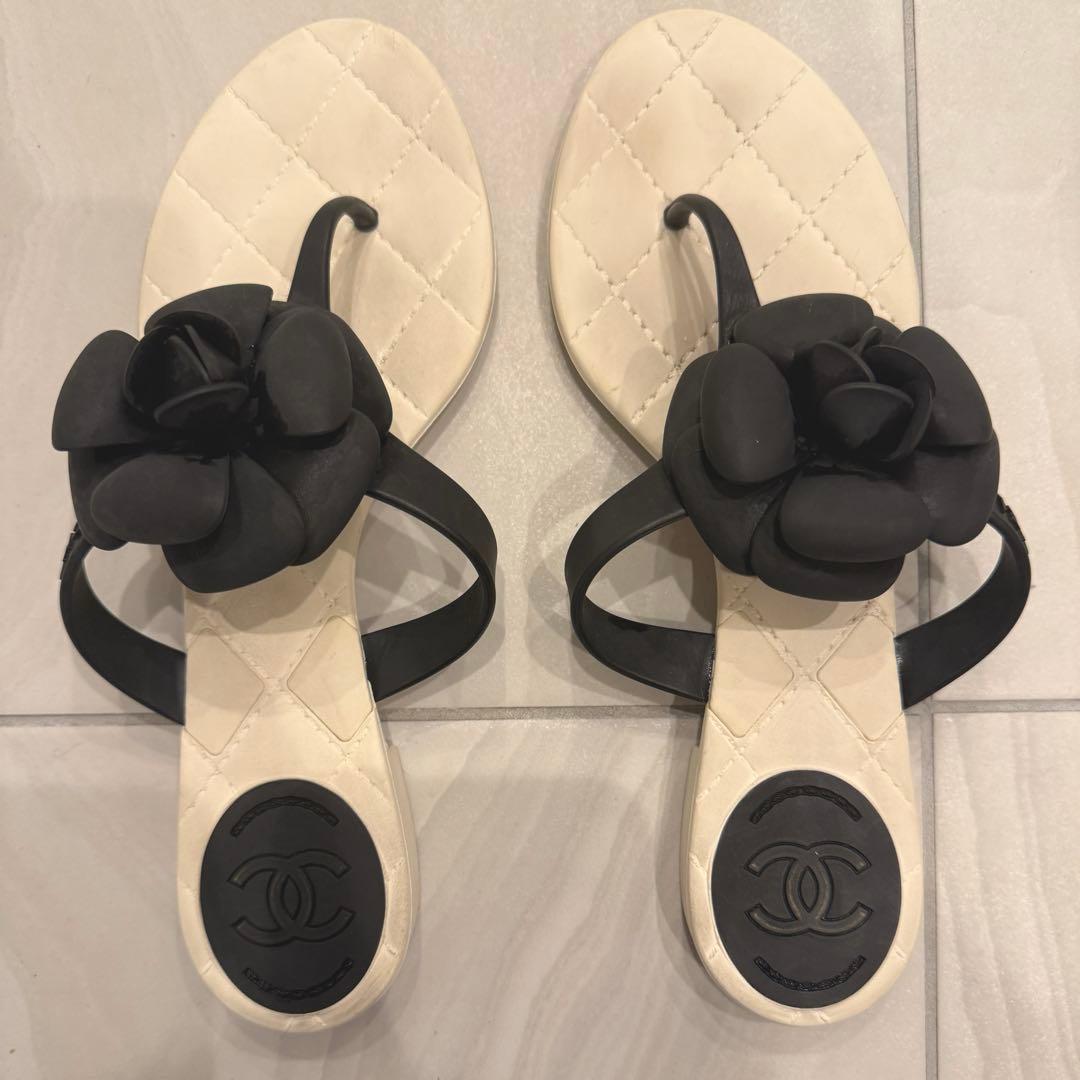CHANEL カメリア サンダル