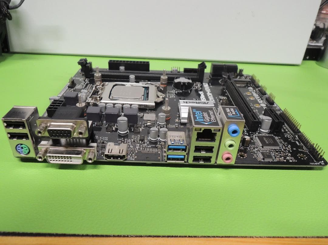 H310CM-HDV/M.2 マザーボード　CPU・メモリ16GB搭載