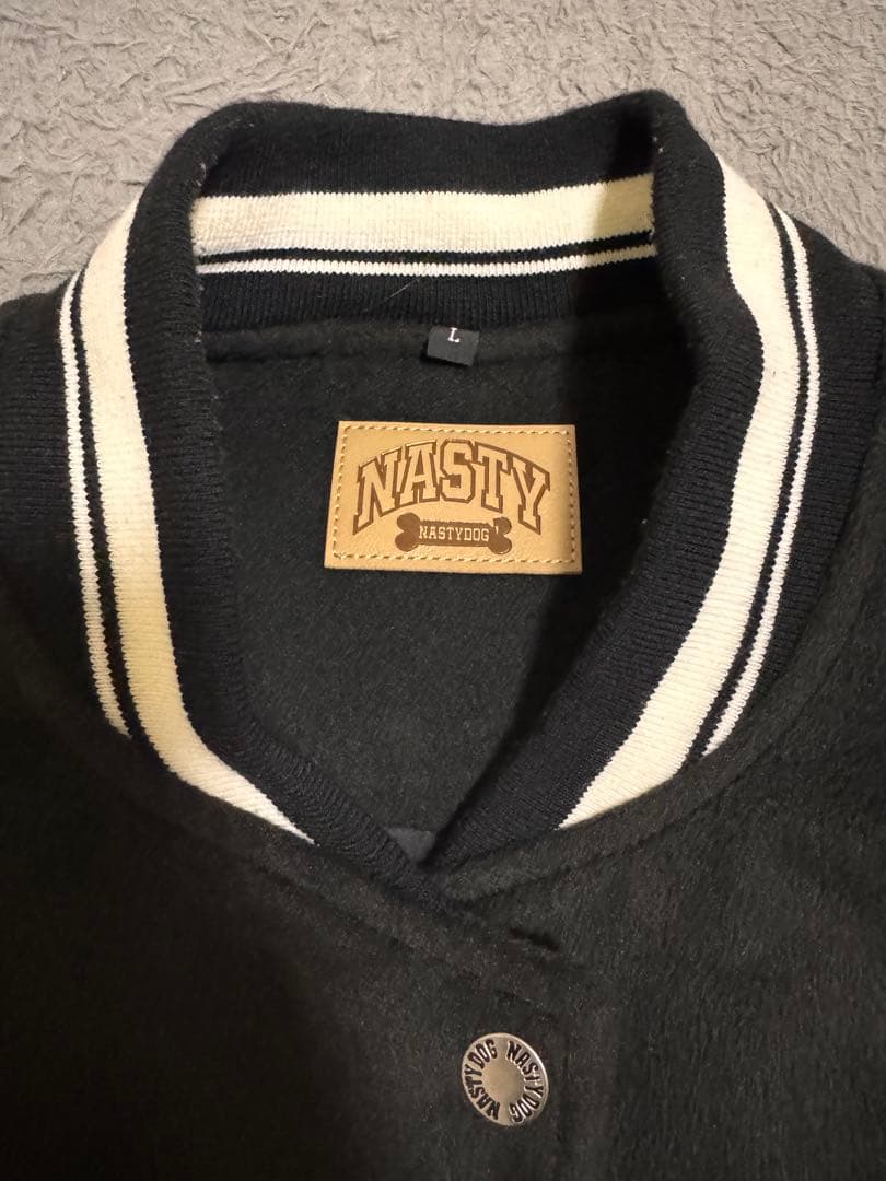 NASTYDOG スタジャン ブラック/ホワイト