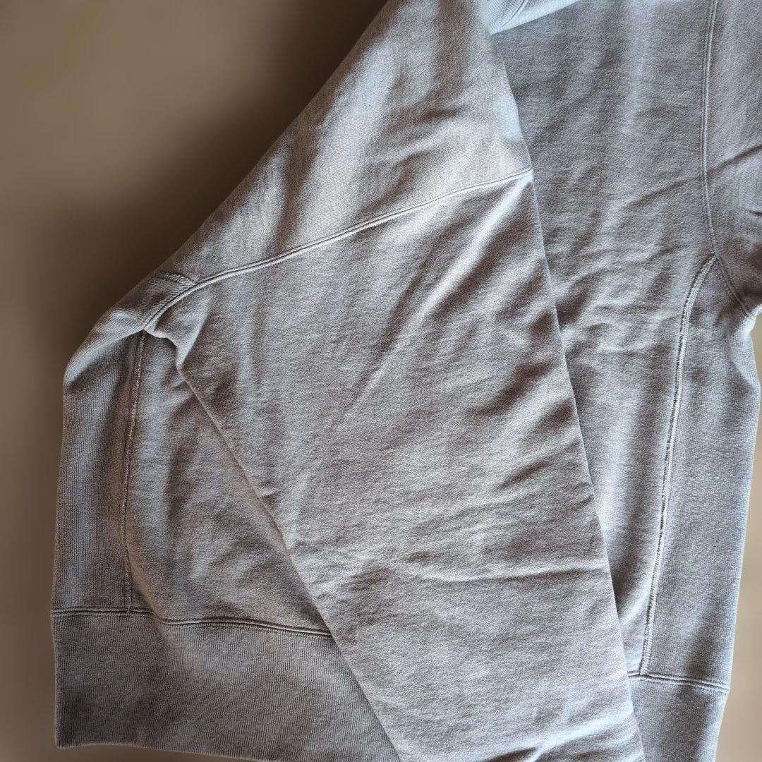 CIOTA グレー クルーネックスウェット