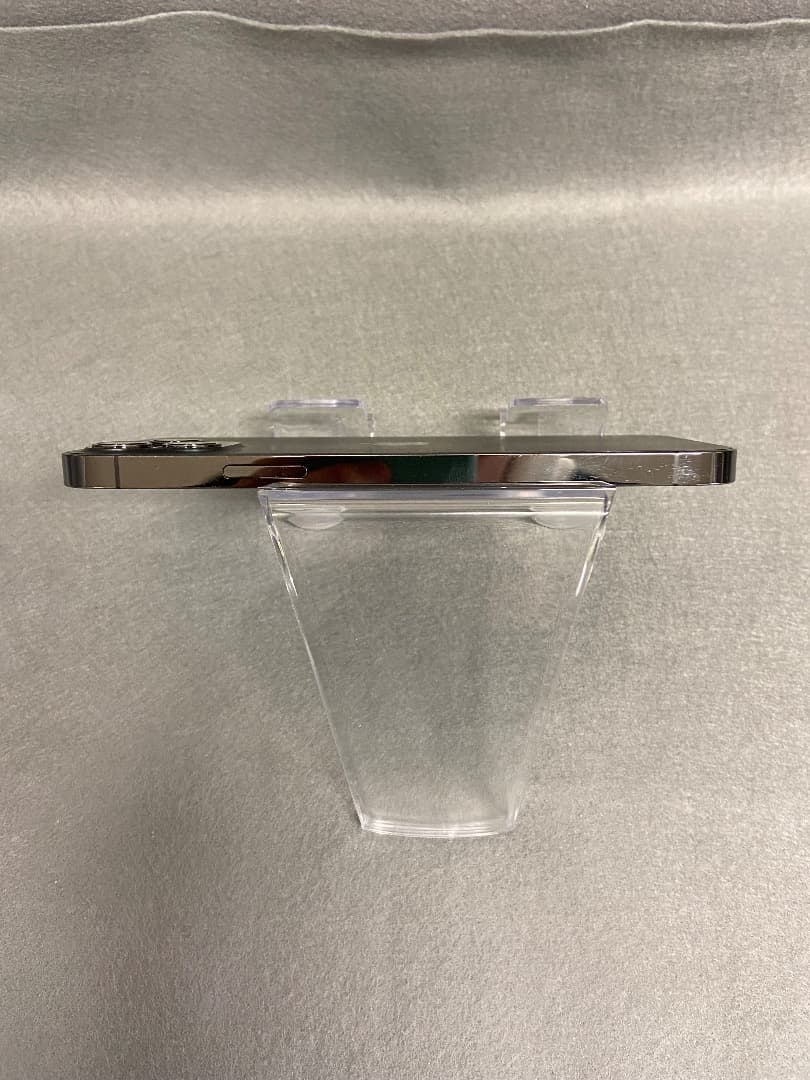 美品 国内版 SIMフリー iPhone12pro 128GB グラファイト色