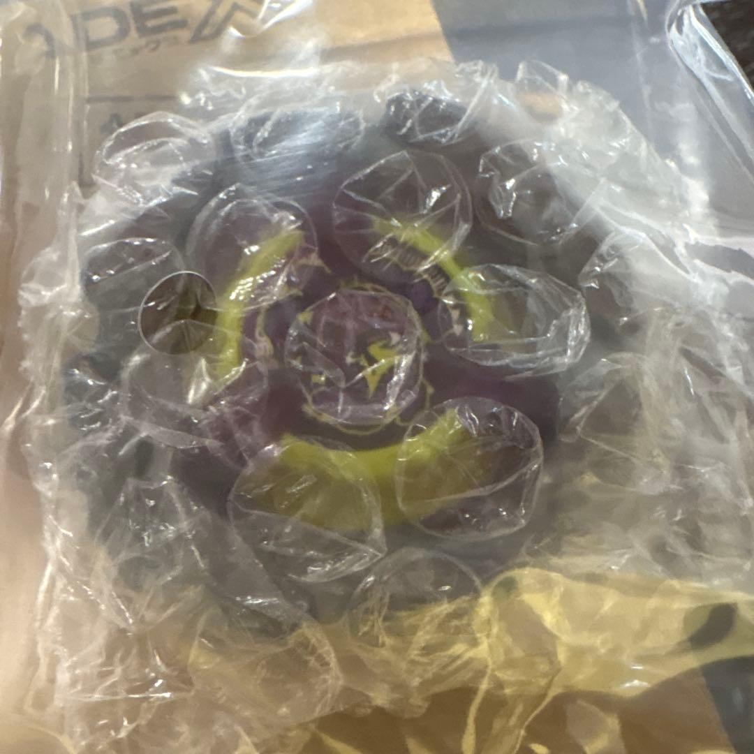 未使用 ベイブレード UX-00 オロチクラスタ 6-60lf おまけ付き！