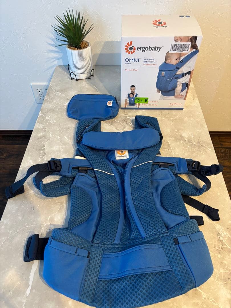 超美品⭐︎ほぼ未使用Ergobaby エルゴベビー EBC OMNI Breeze