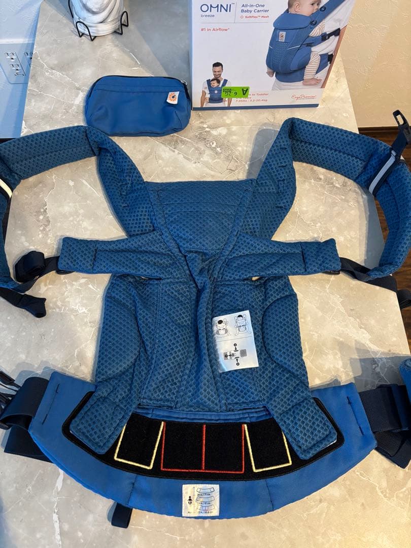 超美品⭐︎ほぼ未使用Ergobaby エルゴベビー EBC OMNI Breeze