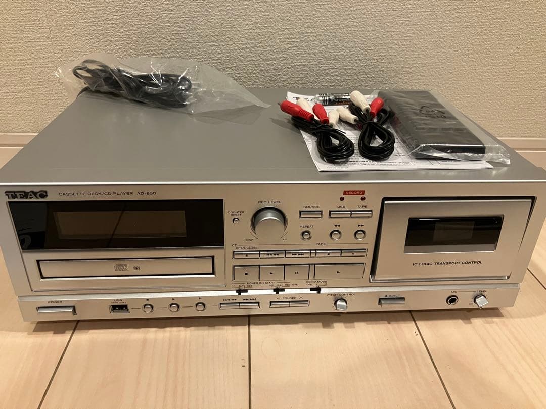しゅうひろ　新品！TEAC AD-850 カセットデッキ CDプレーヤー