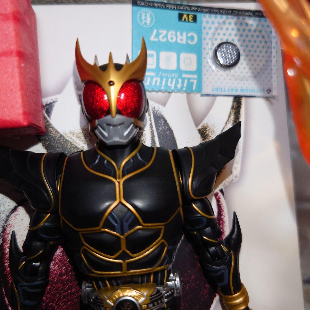 d*7様 真骨彫　仮面ライダークウガ　アルティメットフォーム&発光頭部ver.2
