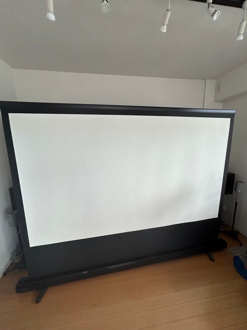 KIKUCHI Style 大画面プロジェクタースクリーン