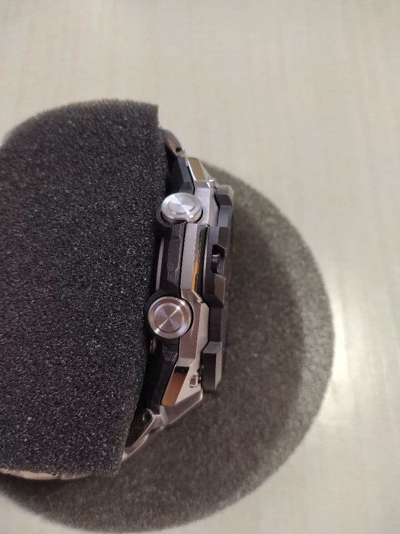 （61）【最終価格、極美品】 G-SHOCK GST-B400AD レッド