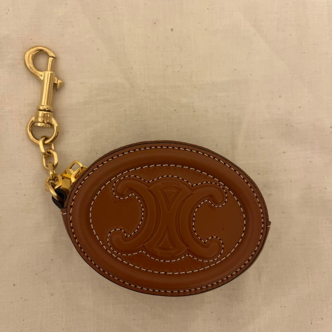 出品取下げ予定　CELINE トリオンフ キュイル パース