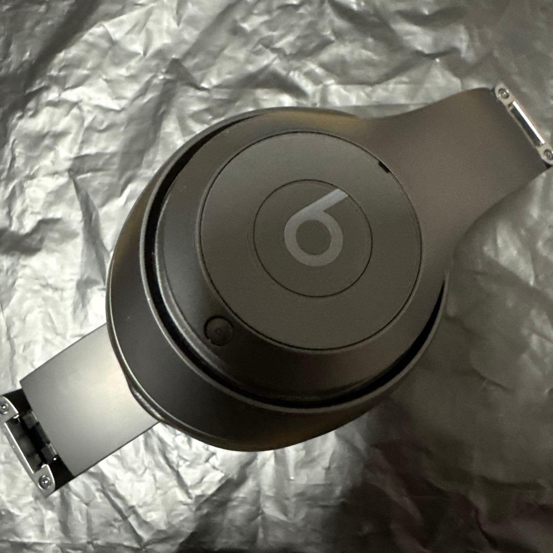 Beats Studio Pro ワイヤレスヘッドホン　ブラック