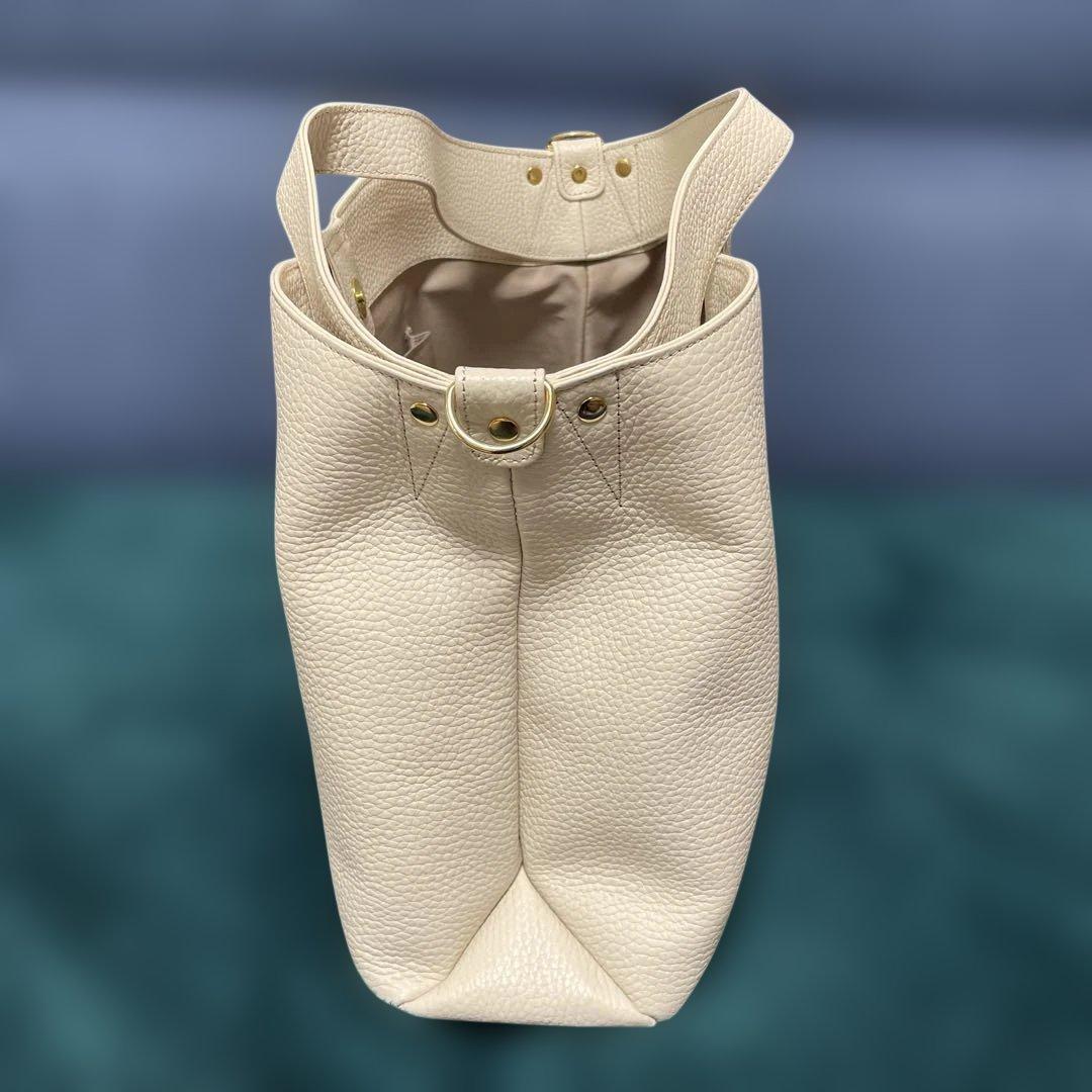 エ*ザ様 アタオ　エルヴィ　オフホワイト