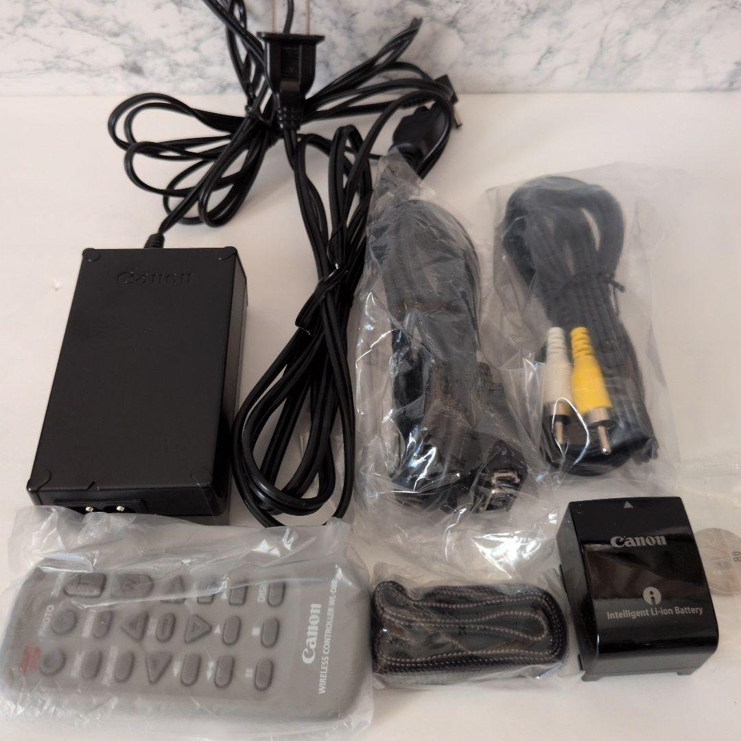 【美品】Canon iVIS HF20 ビデオカメラ