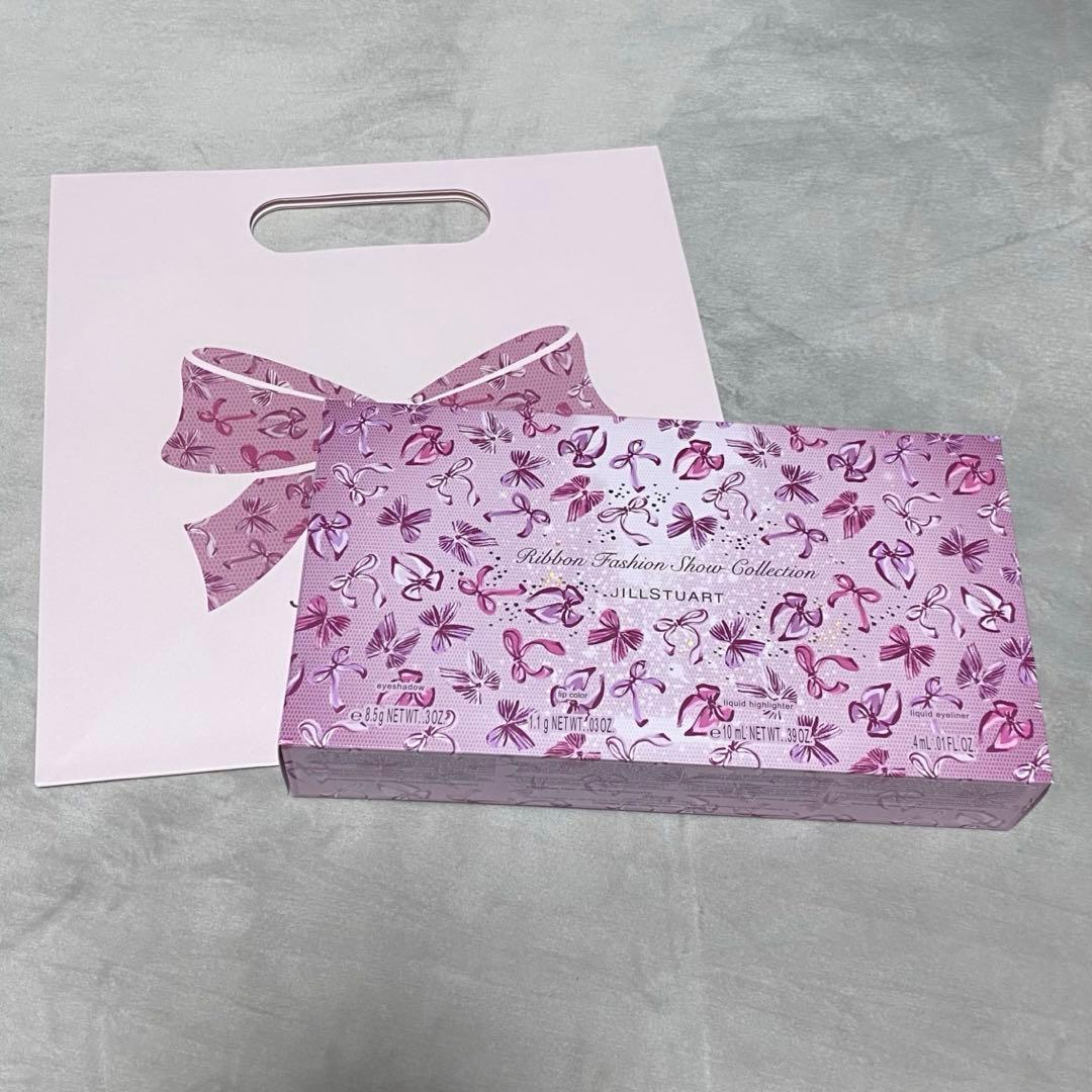 JILLSTUART リボンファッションショーコレクション2025