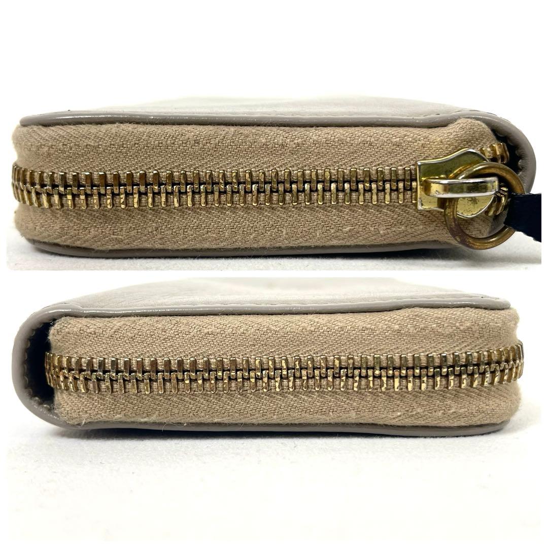 イルビゾンテ　長財布　ロゴ型押し　ラウンドファスナー　本革　シンプル　極美品