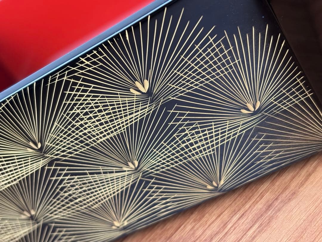 輪島塗　三段重　沈金　寿松　天然木　うるし塗装