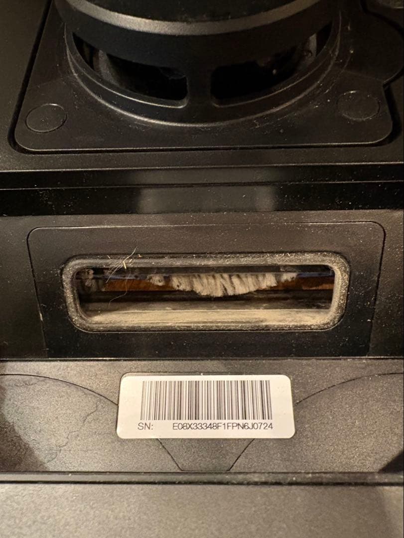 【送料無料】 ロボット掃除機 黒色 付属品多数あり　ブラック　スタイリッシュ