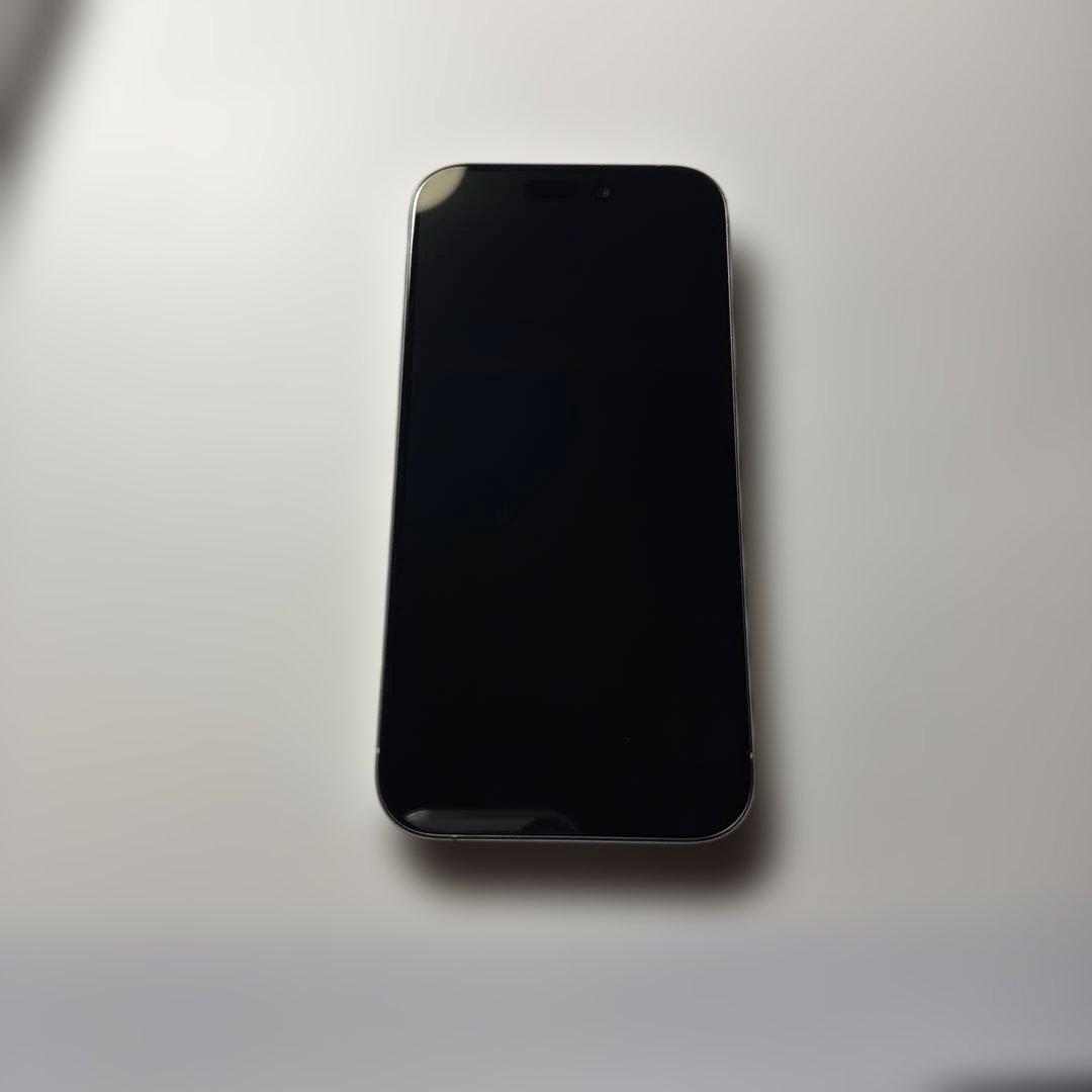 iPhone 15 Pro 128GB（色：ホワイトチタニウム）SIMフリー