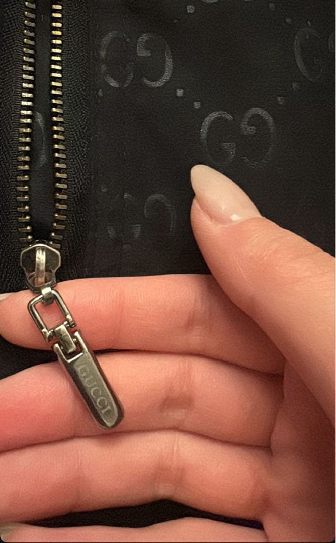 じ*ん様 GUCCI ブラック ナイロンジャケット