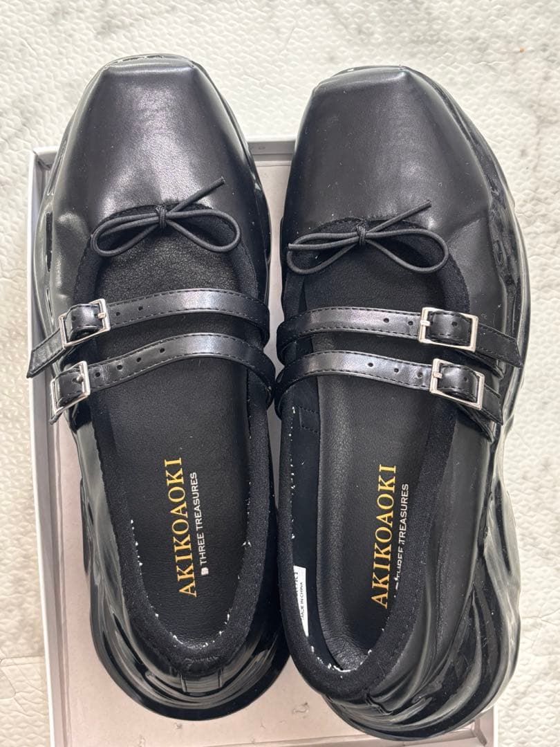 AKIKOAOKI ブラック ローファー