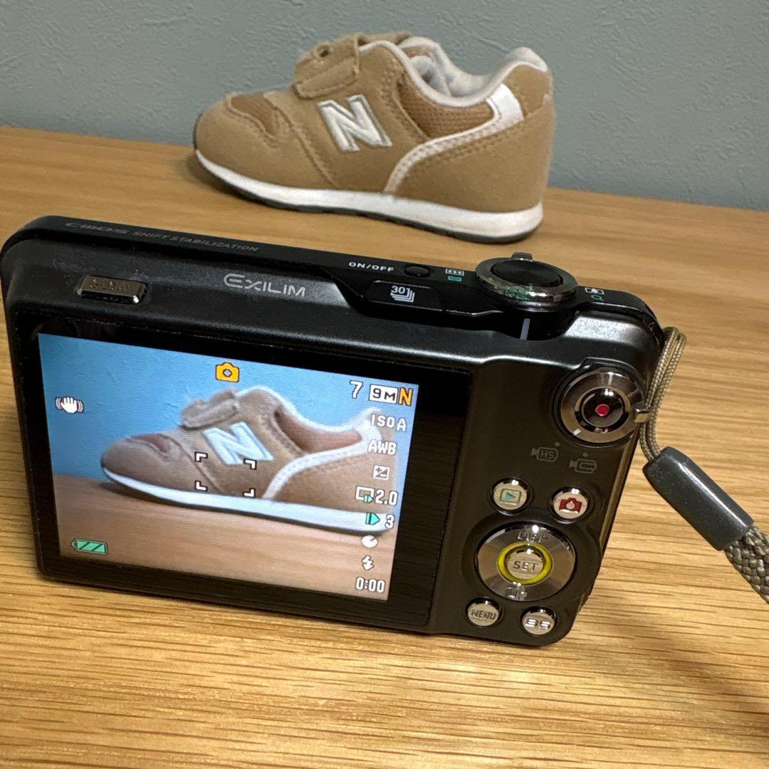 ☆箱付き☆デジカメ☆CASIO EX-FC100 #0342