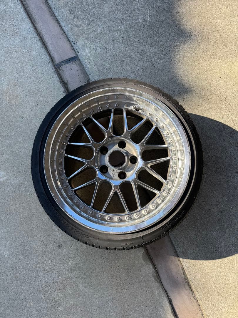 シュティッヒ17インチ ※センターキャップなし