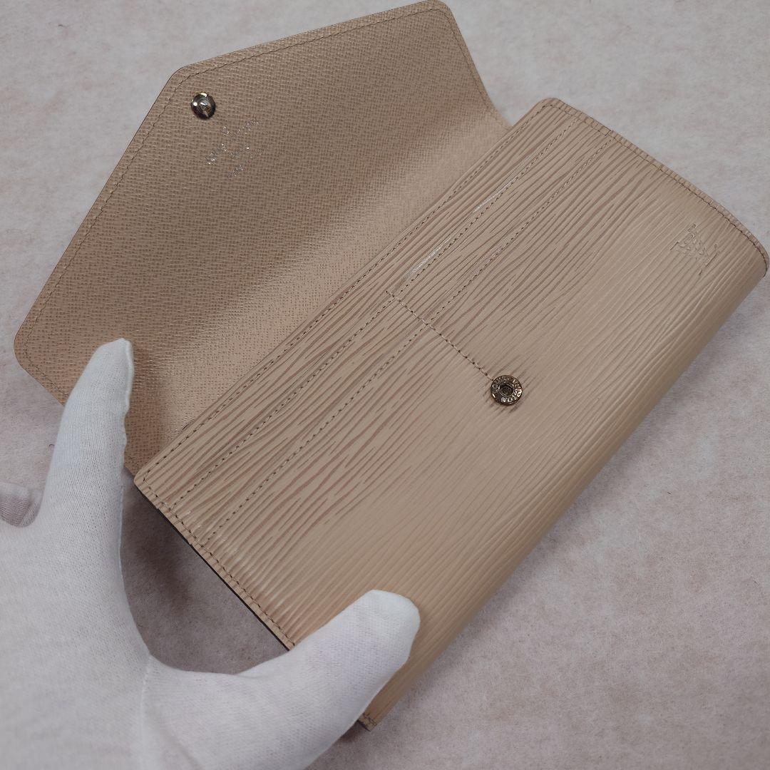 【訳あり格安】ルイ・ヴィトン　エンボス加工レザー ベージュ長財布