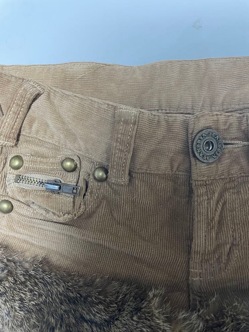 d.i.a美品！コーデュロイファーショーパン