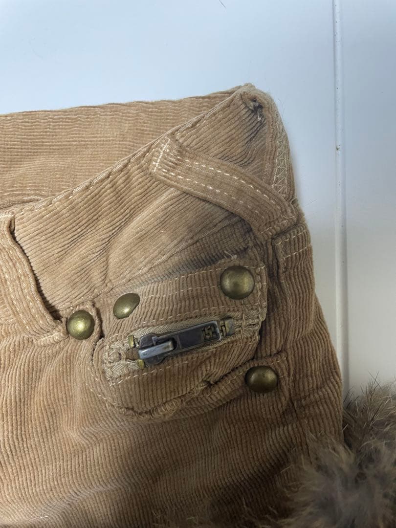 d.i.a美品！コーデュロイファーショーパン