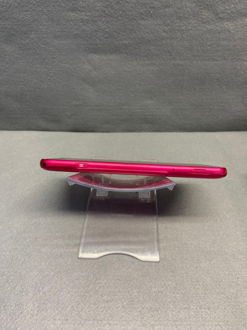 超美品 SIMフリー らくらくスマートフォン F-53E ピンク色