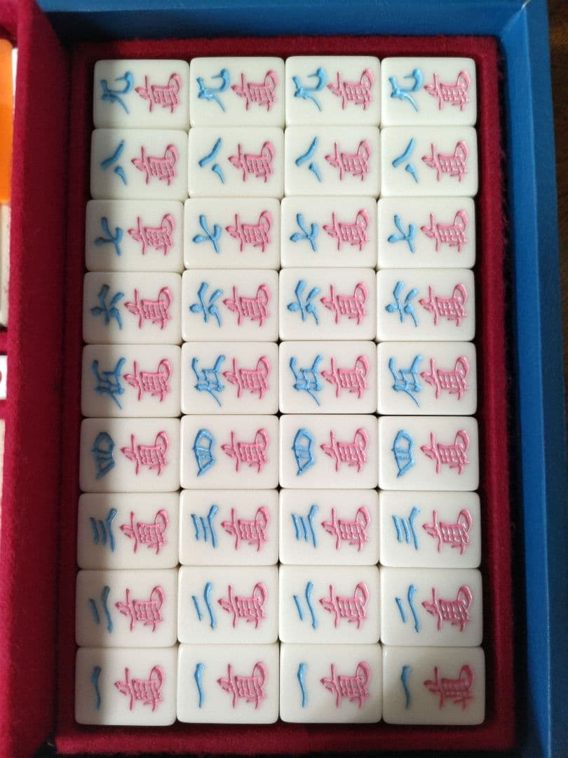 市川屋　麻雀牌　カラフル　ラベンダー　ゆめかわいい　ピンク　水色　メルヘン