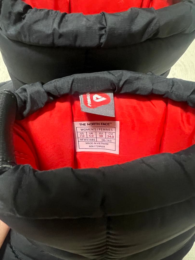 ノースフェイス　ヌプシ　ブーツ　24cm 黒 NFW51686