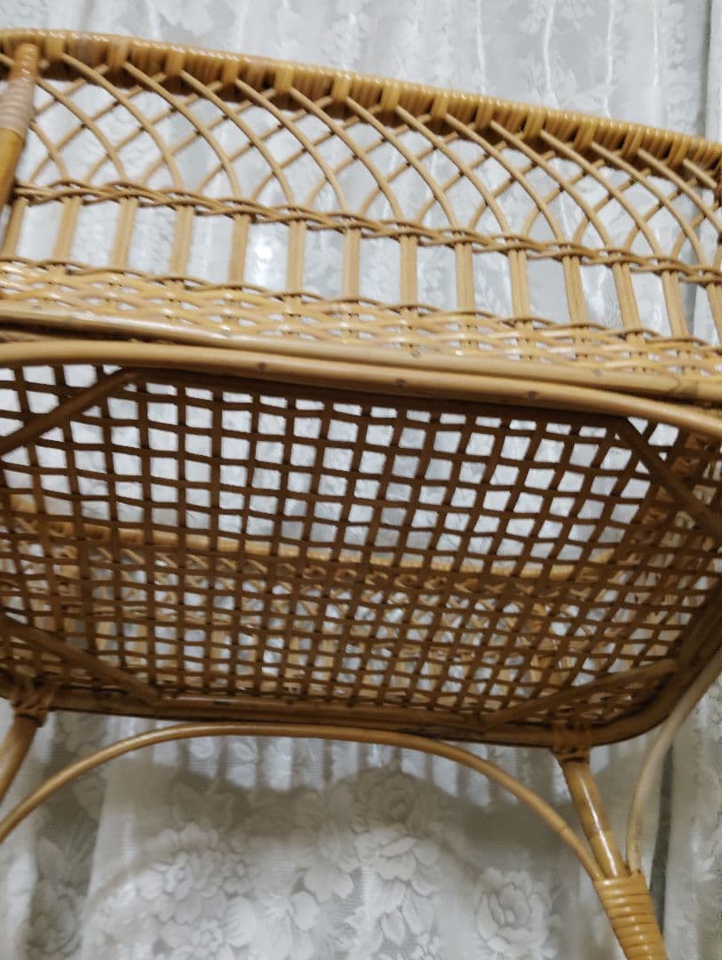 ラタン製バスケット