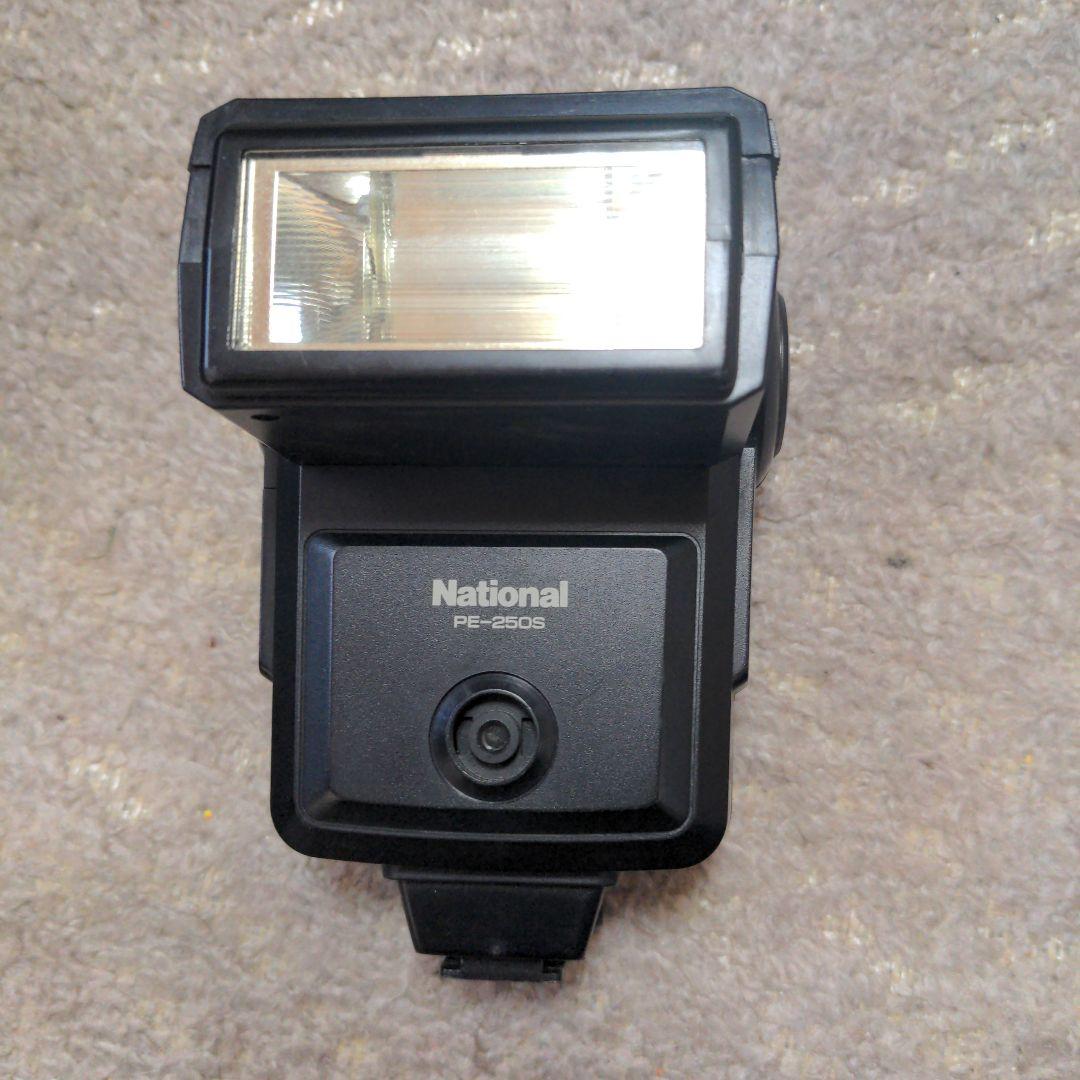 カメラ（MINOLTA）