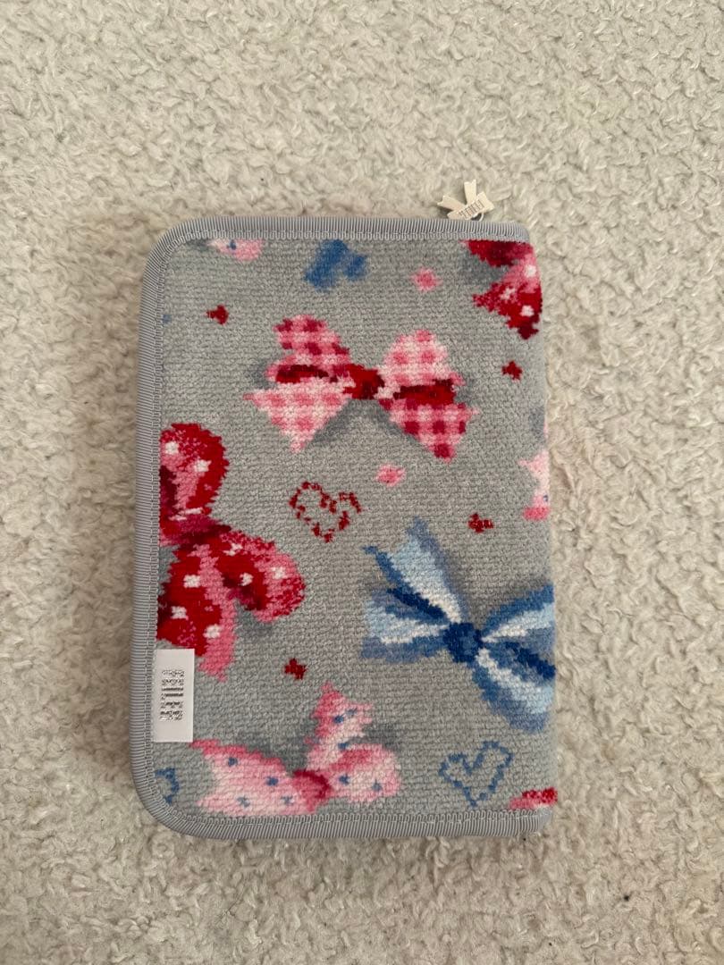 FEILERマルチケース　母子手帳ケース リボン柄 ブルー　ミルメルシー