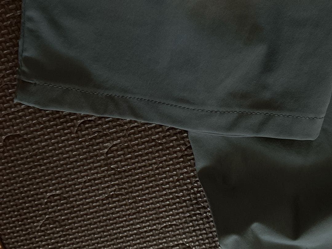 【新品】PT01 スーパースリムフィット モスブルー テックチノパン 48