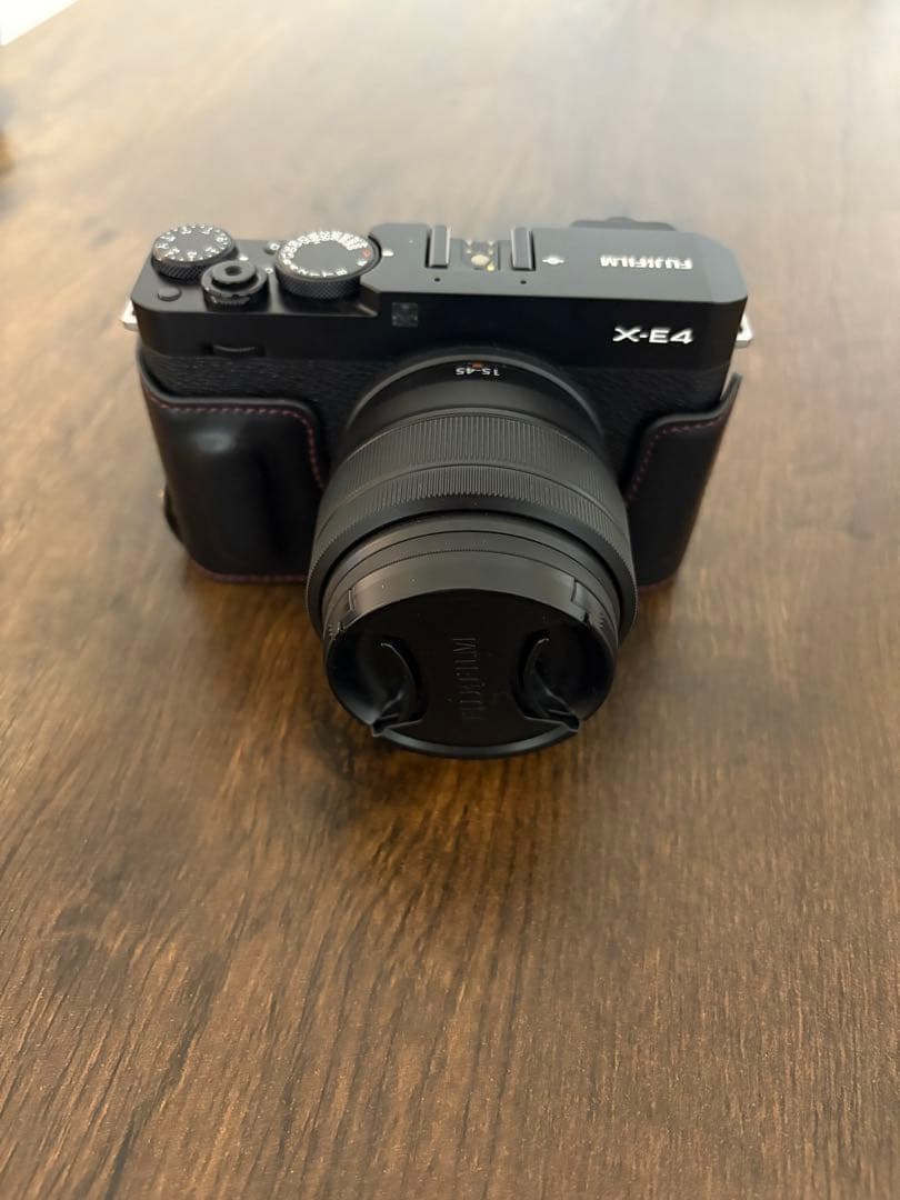 【美品】FUJIFILM X-E4レンズキット