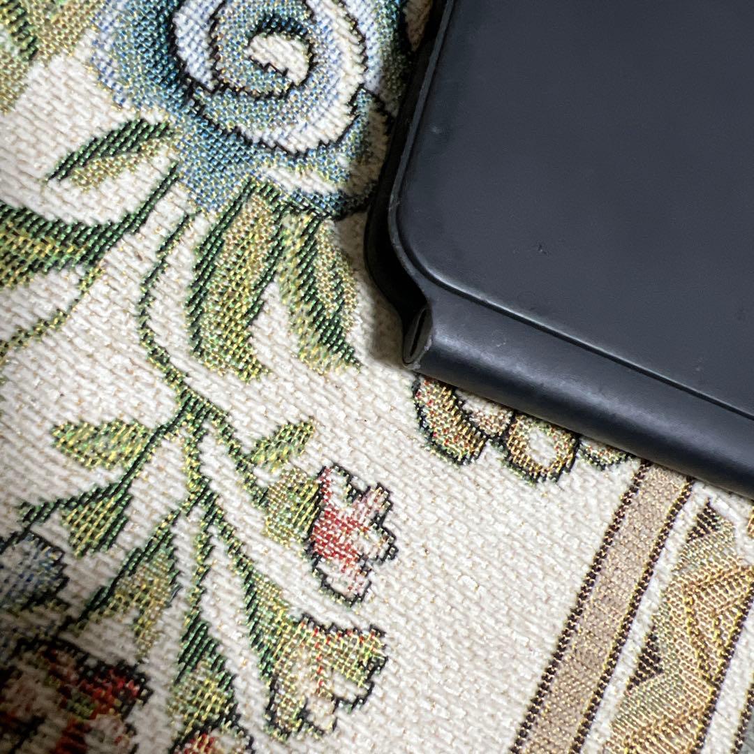 Magic Keyboard iPad 11インチ マジックキーボードA2261